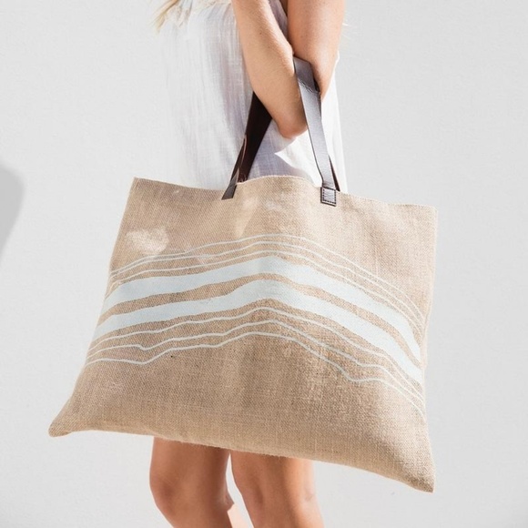 the beach people jute bag